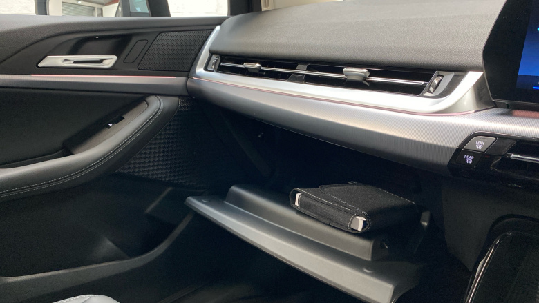 BMW 2 Series 225e xDrive Luxury 5dr DCT Hatchback